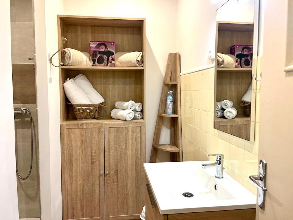 Bel Appartement Lumineux Et Calme A 10Min A Pied Du Centre Aix Avec Parking Et Air Conditionne 普罗旺斯地区艾克斯 外观 照片